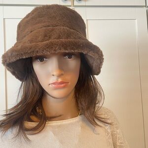 LA Express Brown Faux Fur Bucket Hat